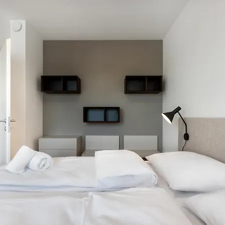 Modern One-bedroom Masarykova With Private Parking Appartement Ljubljana